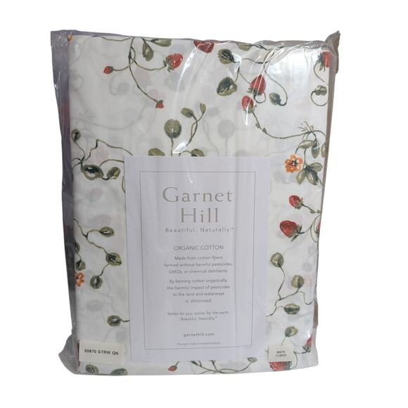 Garnet Hill Organic Percale Cotton Sheet Set - Queen Sheets + King Pillowcases - Picture 5 of 7